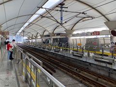 -外高桥保税区南(地铁站)