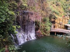 -古龙峡云天玻霸