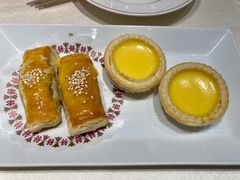 蛋挞拼叉烧酥-东海海鲜酒家(流花店)
