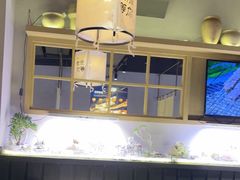 -街角等你.大连海鲜烧烤.经典铁板海鲜串(西安路店)