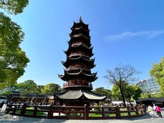 -龙华寺
