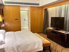-中山利和希尔顿酒店
