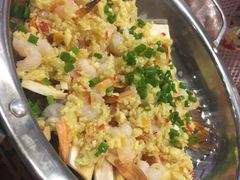 -三湘四水湖南特色餐厅(颐景公寓店)
