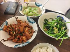 -笨罗卜浏阳菜馆(龙华鹏润达店)