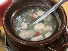 -正宗南铁拉叔沙煲螺·烧烤·秘制靓粥(南铁总店)