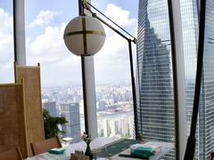 -雲上錢屋·地标景观(上海中心店)