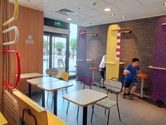 -麦当劳(仙居吾悦广场店)