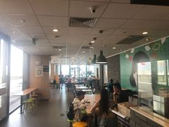 大堂-麦当劳(三亚凤凰机场店)