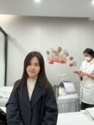 -苗方清颜专业祛痘·皮肤管理