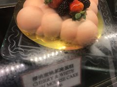 樱桃蜜桃慕丝蛋糕-老佛爷饼店