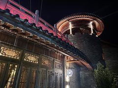 -云卷云书咖啡厅