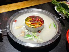 吴家鸳鸯锅白多-吴老幺火锅(三林店)
