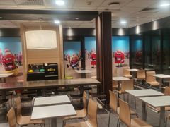 -麦当劳(卫星广场店)