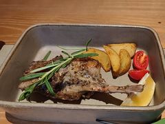-耶里夏丽·丝路国际·新疆餐厅(浦东区东方路店)