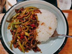 -西部马华清真兰州牛肉面·烧烤夜市(三里河店)
