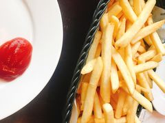 -星巴克臻选(莘庄仲盛店)