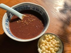 桂花红豆沙鸡头米-鑫震源·苏式大虾生煎(山塘街店)