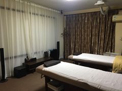 -常仁健康·经络推拿·按摩艾灸养生馆(长宁路店)