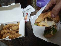 -必胜客(尹山湖歌林公园店)