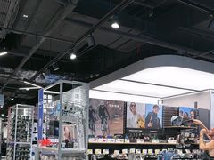 -迪卡侬(环球港店)