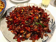 乐山辣子鸡-付掌柜在成都·热炒砂锅集(金禾店)
