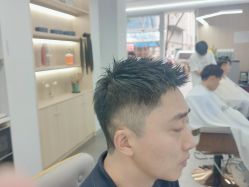 -D.G造型·烫发染发接发