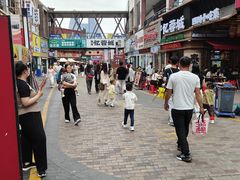 -万达广场(泰安泰山店)