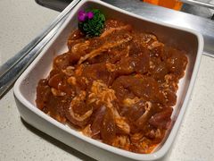 捞派嫩羊肉-海底捞火锅鲜切牛肉主题店(长寿路店)