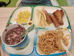 -意莱莉休闲餐厅(东汇城店)