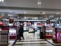 -日上免税店(三径路t3店)