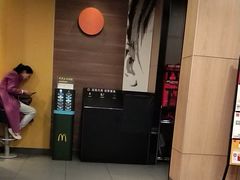 -麦当劳(衡阳中心汽车站店)