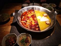 -湊湊火锅·茶憩(新中关购物中心店)