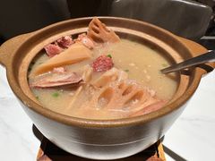 -楚山晓·湖北菜(武汉光谷K11店)