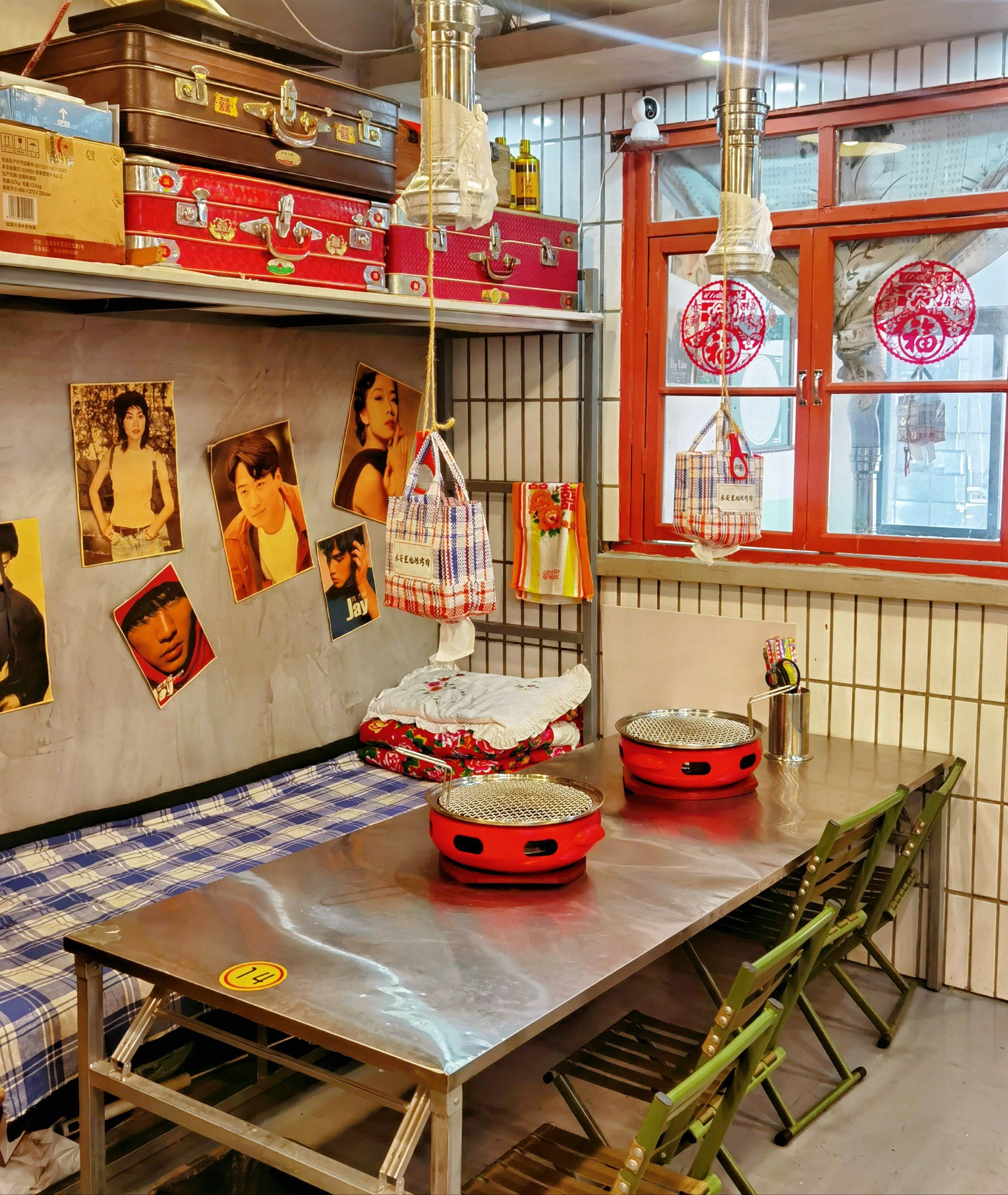 欢迎来到80年代吃烤肉📺🥩🍻