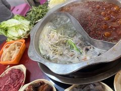 -储奇门鳝鱼火锅(总店)