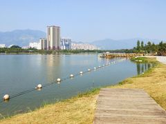 -飞来湖湿地公园