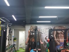 -征成健身连锁私教工作室(九公里店)