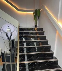 -茶发Salon·烫发染发理发