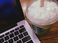 -星巴克(上海浦东禹悦汇店)