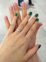 -进巍美甲美睫店