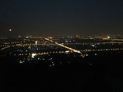 -鬼笑石后山停车场