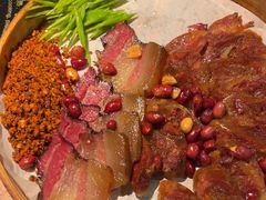 -吃饭皇帝大(长宁龙之梦店)