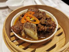 -香港百合居(LCM置汇旭辉广场店)