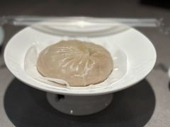 蟹黄大汤包-晓淮山·扬州早茶·淮扬菜(龙阳广场店)