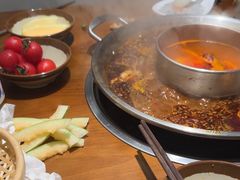 -巴隆门重庆老火锅(太湖路店)