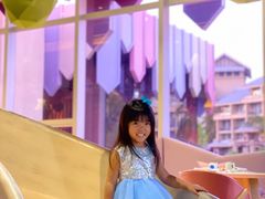 -水桶王国主题餐厅·聚会·生日派对·亲子活动·家庭套餐(亚龙湾希尔顿店)