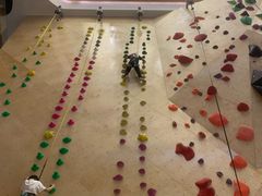 -ROCKPLUS攀岩馆(环宇城店)