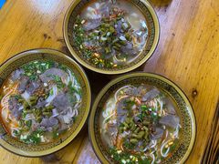 -肇兴特色牛肉粉