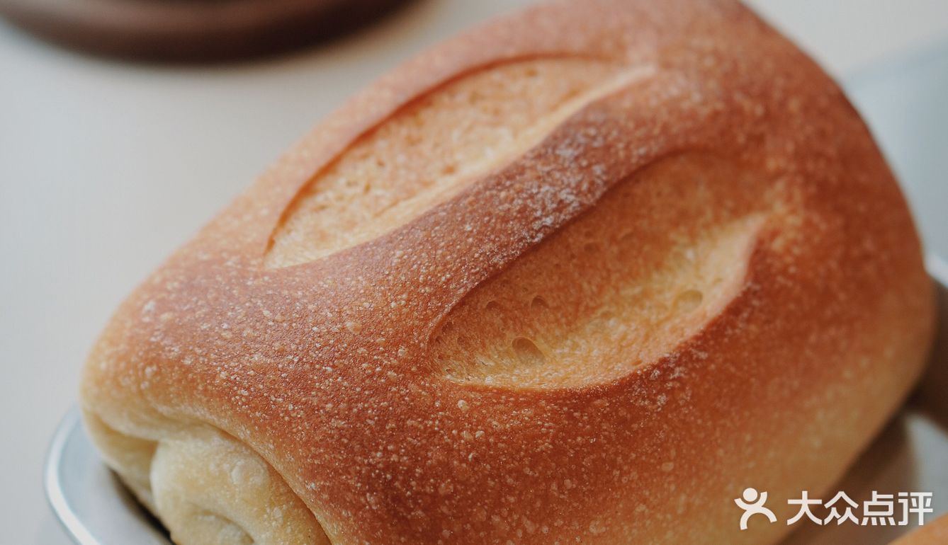🥯面包人，面包魂。我就是个碳水做的博主吧…