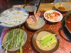 -赵美丽·重庆社区火锅·直营店(火车东站·中豪国际店)